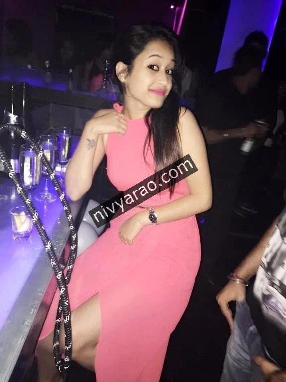 Find Hot Varanasi Girls For Friendship And Fun